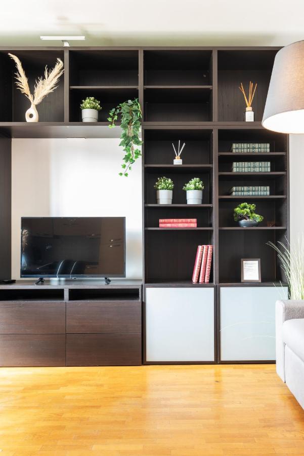 Tortona-Design District, Splendido Appartamento Con Garage Privato ميلان المظهر الخارجي الصورة